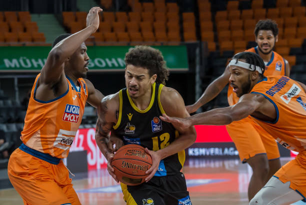 运动员在职 运动员在职