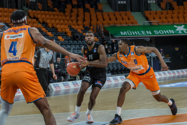 影响了他的 影响了他的