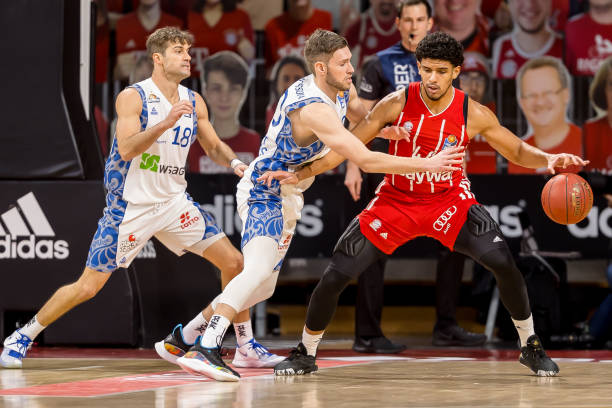 在赛季末最 在赛季末最